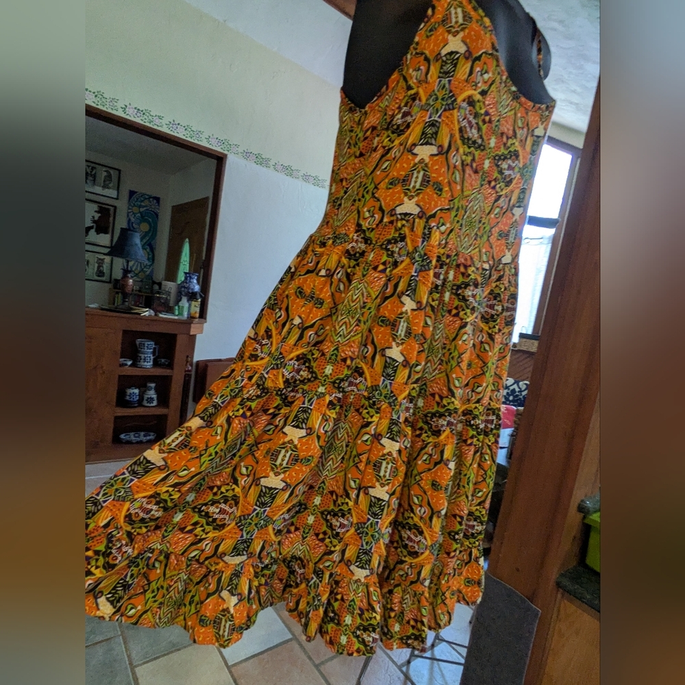 Feathers unique Sun Dress With Open Back. Ruffled hemline. Size M**